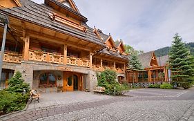 Hotel Nosalowy Dwór